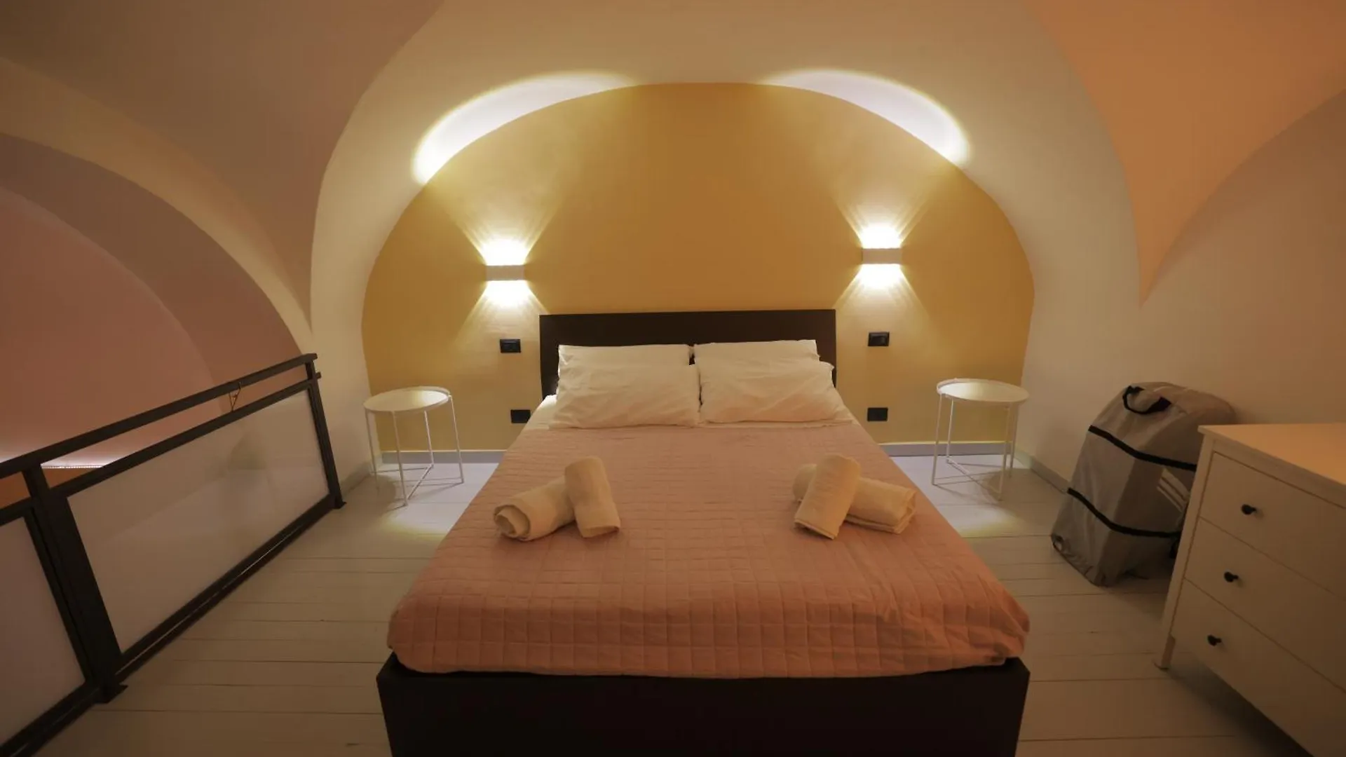 Apartment 44 كاتانيا